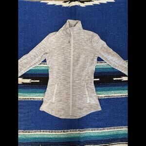 Lululemon Athletica Base Runner Sweater Grey Heathered Sz 2